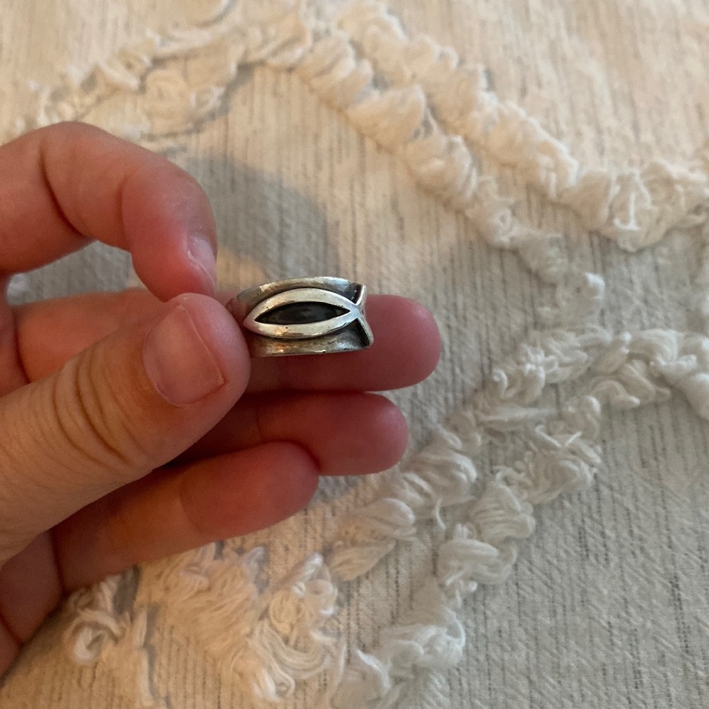 James Avery fish ring 💖